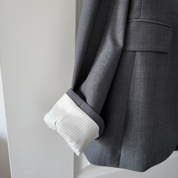 NWT Banana Republic Stretch Grey Wool Blazer, Size 8 Tall - Picture 11 of 11